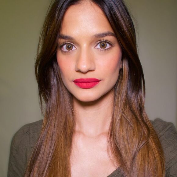 Bobbi Brown Crushed Lip Color in Watermelon 🍉 (Hot Barbie Pink) - Picture 5 of 17